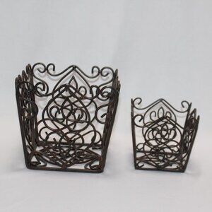 Southern Living at Home Rosedale Plant Holder